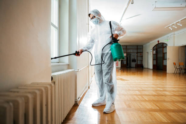Best Pest Control for Businesses  in Naugatuck, CT